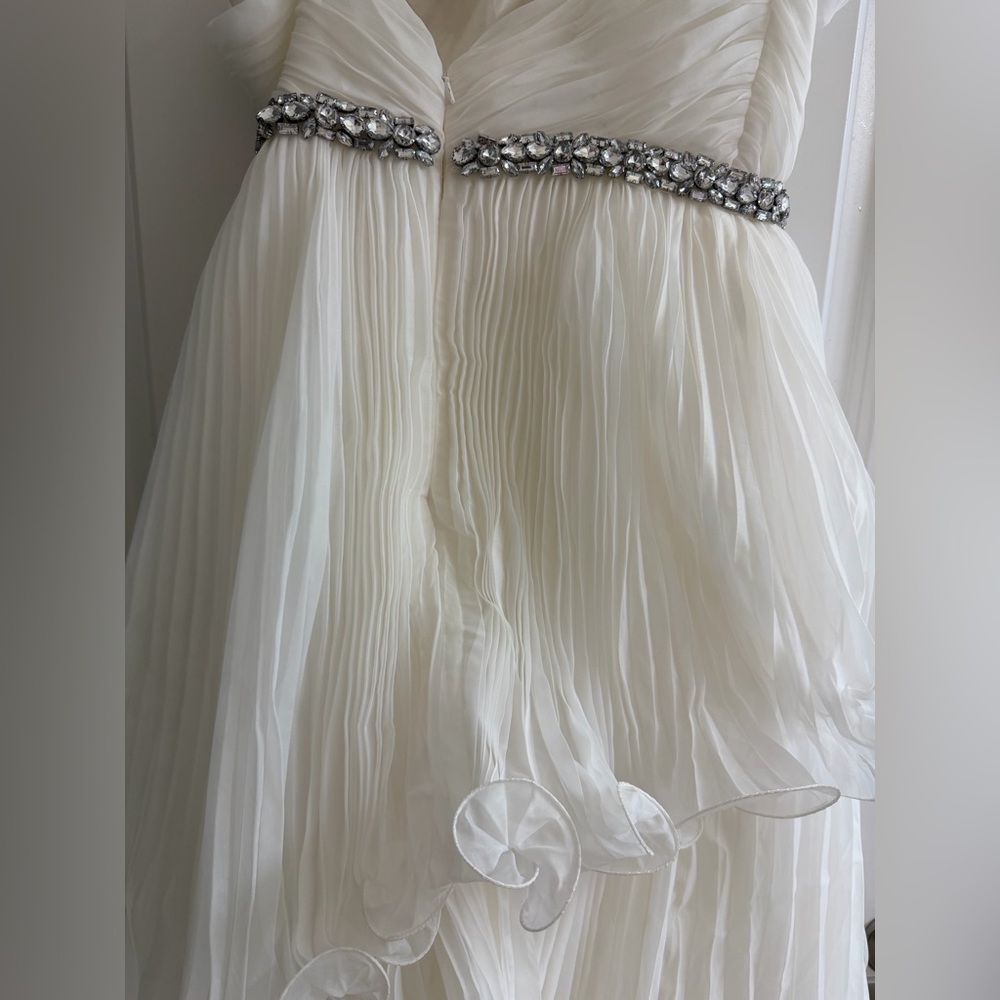 MAC DUGGAL TIERED RUFFLE DRESS - Picture 6 of 9